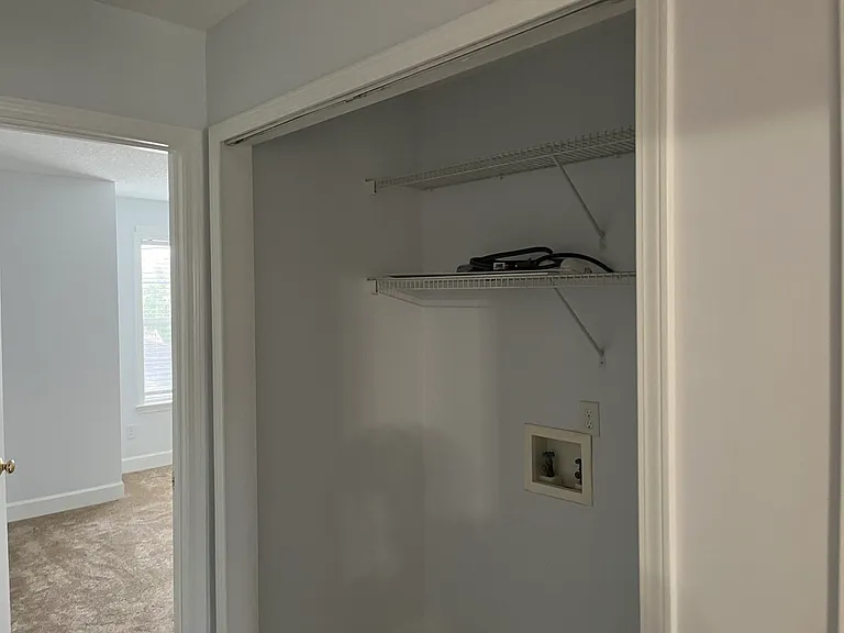 208 Red Bud Ct — Photo 13