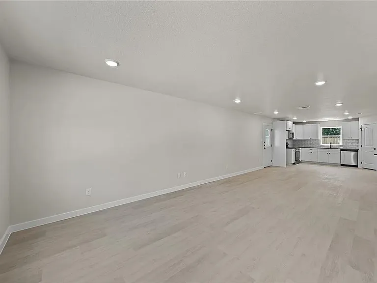 1407 Martin Luther King Jr Ln #A — Photo 16