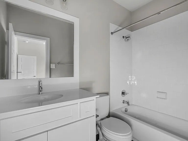 2733 Merrimac St #104 — Photo 16