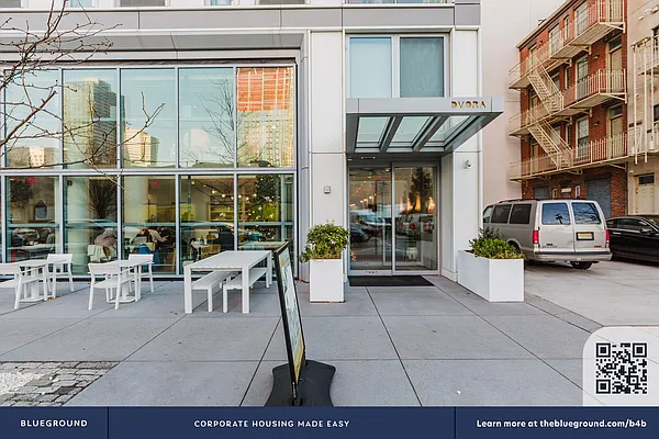 Rented by The Blueground | media 34