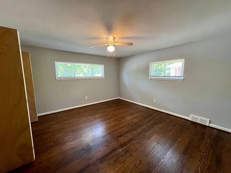 20351 E Eight Mile Rd — Photo 13