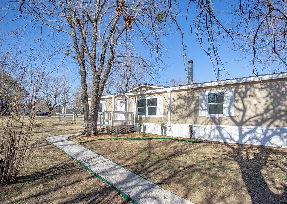 1st image of 20401 Misty Glen Dr