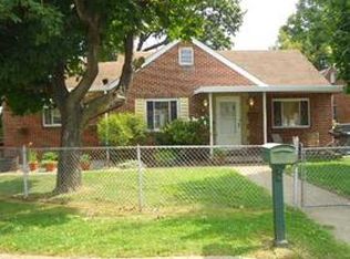 3018 Ridgeview Dr, South Charleston, WV 25303