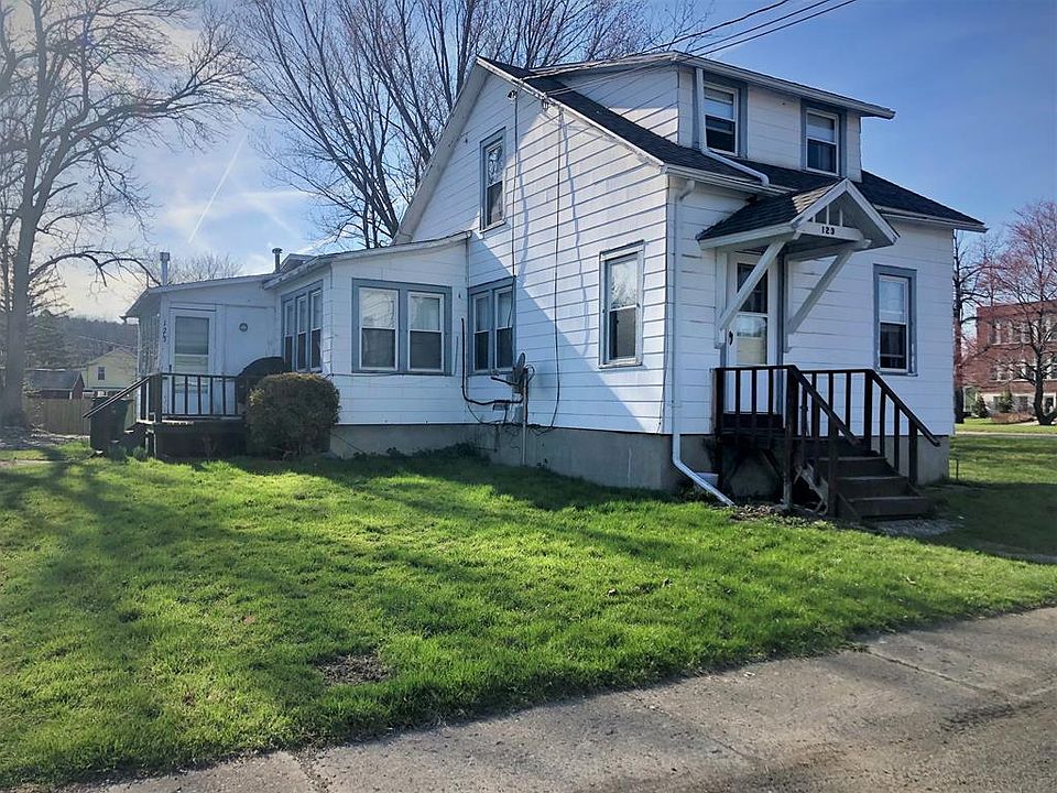 1st image of 123 S Seneca St