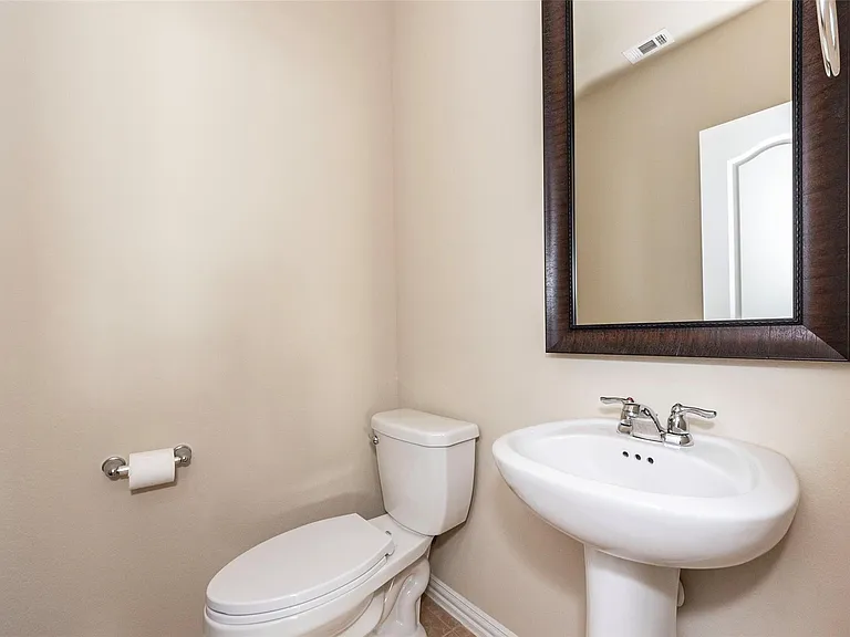 1608 Nacogdoches Valley Dr — Photo 30