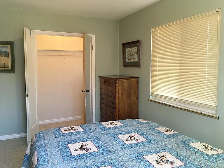 East bedroom