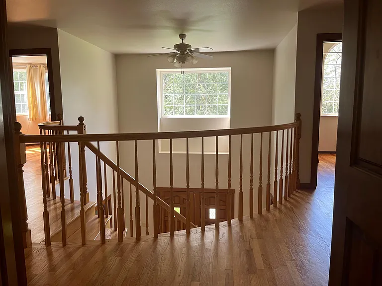 9472 Holly Farm Ln NE — Photo 18