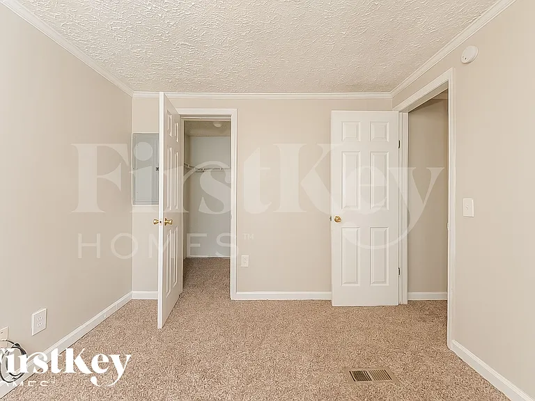 160 Sherwood Loop — Photo 16