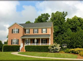 121 Crowfoot Ct, Lexington, NC 27295