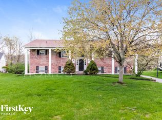 7169 Woodland Cir, West Chester, OH 45069