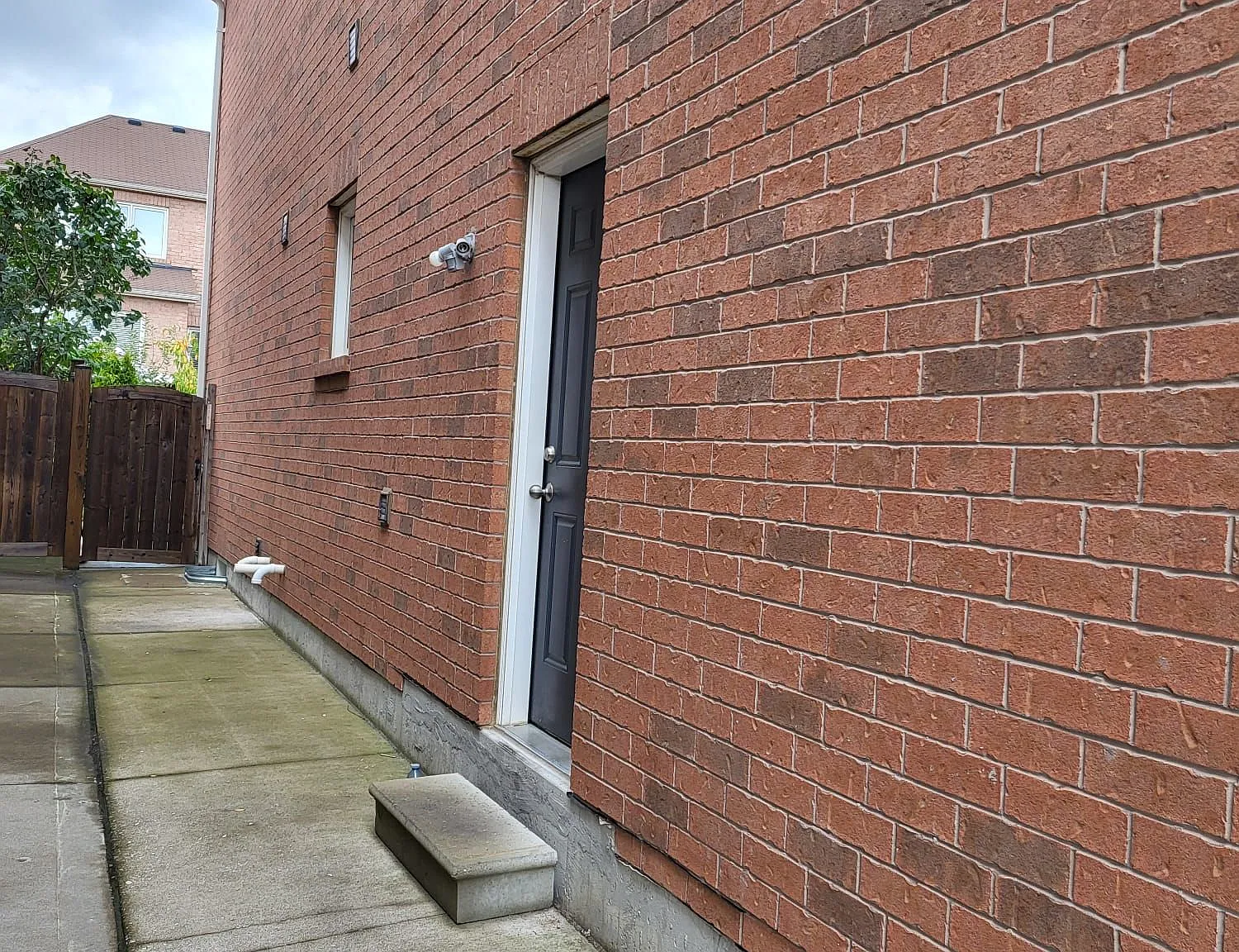 2 bed, $1,599 — Photo 2