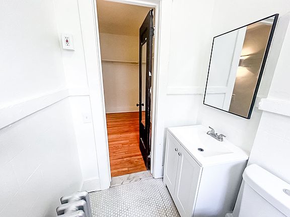 4th image of 25 Broezel St APT 203