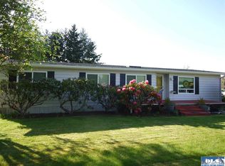 471 Wilcox Ln, Sequim, WA 98382
