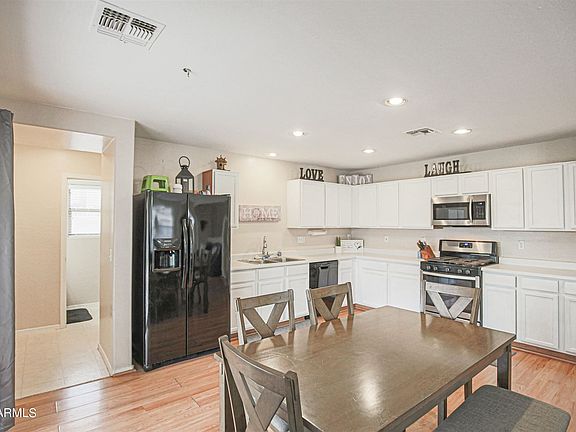 4th image of 16443 W Paso Trl