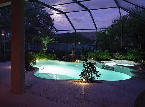 3rd image of 4025 Estancia Way