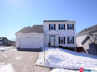 16605 Taylor St, Omaha, NE 68116