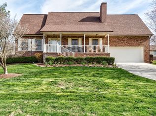 7912 Landon Park Way, Powell, TN 37849