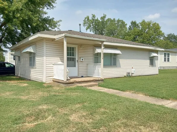 1516 W 5th St, Coffeyville, KS 67337