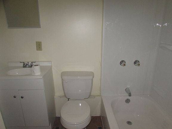 3rd image of 25 Institute Street # Fl 1ST