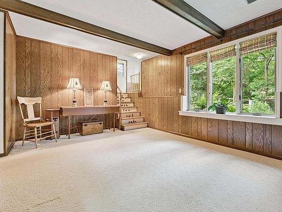 5th image of 3107 Hamden Ct