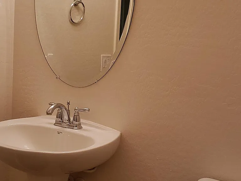 2099 S Martingale Rd — Photo 33