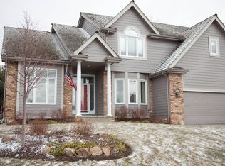 6005 S 166th Cir, Omaha, NE 68135