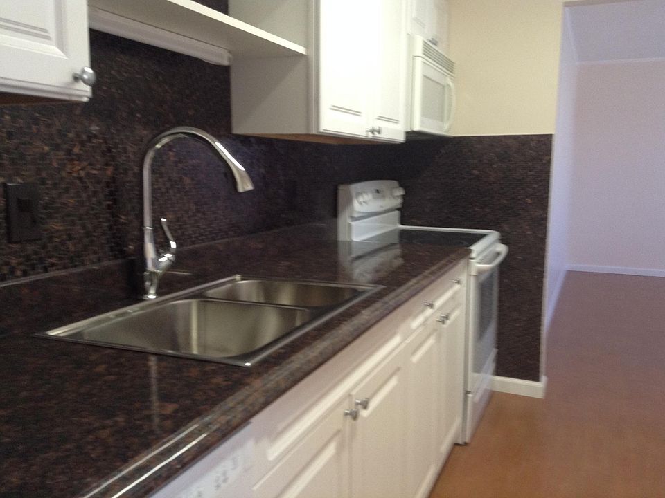 1st image of 5569 Bluegrass Way