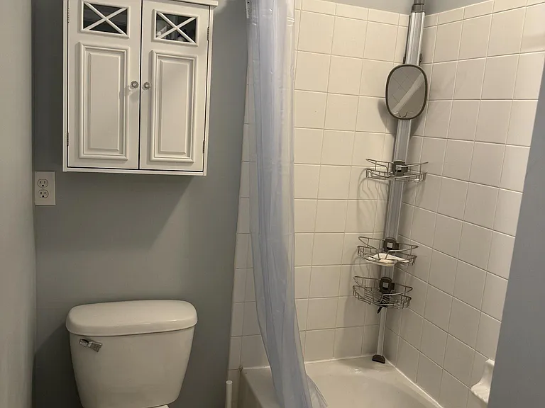 304 Susan Cir — Photo 16