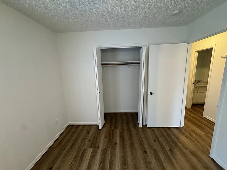 1140 Landsdale Ln #1140 — Photo 18