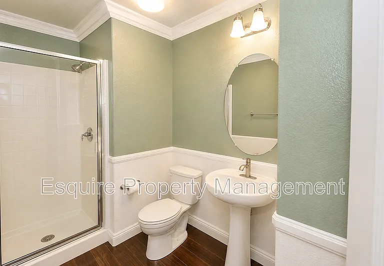 2337 Chapel Dr #9 — Photo 8
