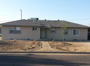 200 E Colonial Dr, Hanford, CA 93230
