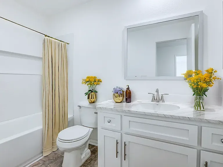 Villa Santa Fe Apartments — Photo 24