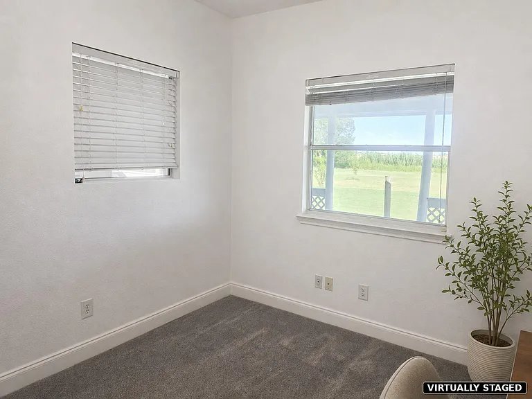 154 New Trl — Photo 8