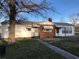 207 Tremont St, Thomasville, NC 27360