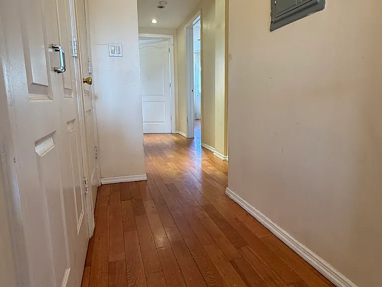 2925 Brighton 8th St #4B — Photo 5