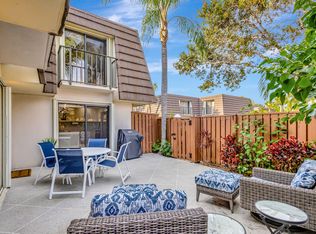 1202 12th Ct, Jupiter, FL 33477