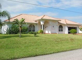 513 Jackson Ave, Lehigh Acres, FL 33972