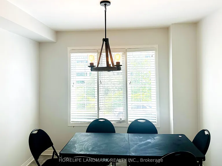 52 Beresford Dr — Photo 6