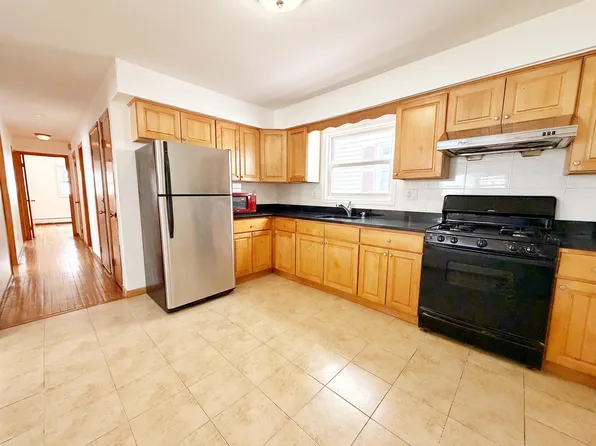 485 Manila Ave #2, Jersey City, NJ 07302