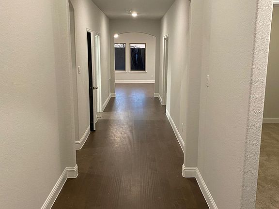 5th image of 2005 Corbera Dr