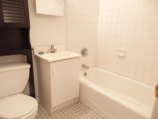 Rented by John O'Kelly Real Estate | media 21
