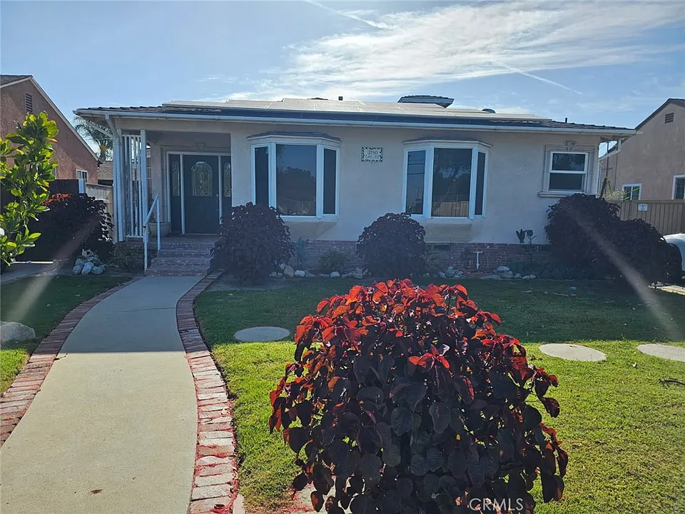 3180 Easy Ave