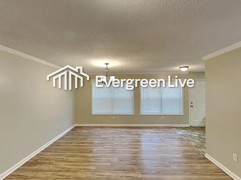 7134 Ravenwood Ln — Photo 7
