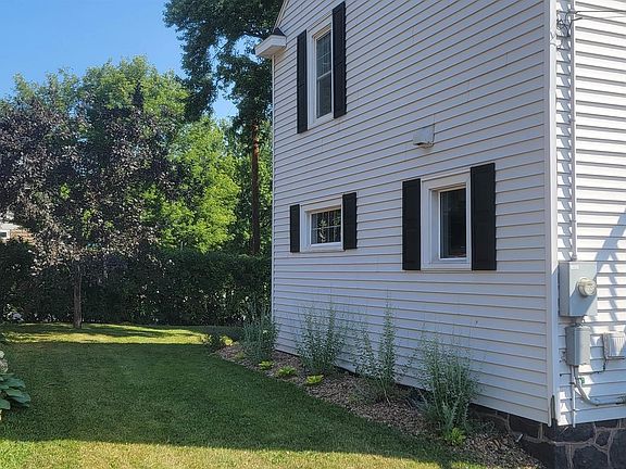 3rd image of 2832 W 6th St
