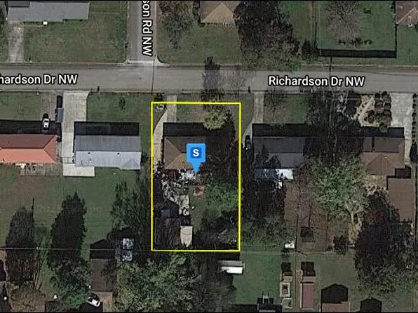 4213 Richardson Dr NW, Huntsville, AL 35816