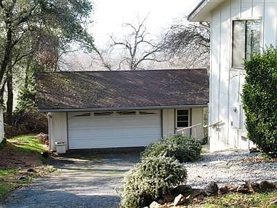 2nd image of 3825 Ginger Ct
