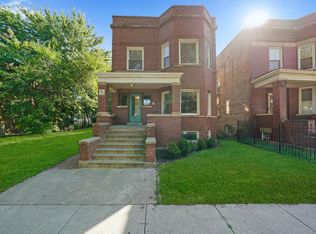 7841 S Burnham Ave, Chicago, IL 60649