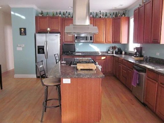3rd image of 1431 N California Ave APT 4