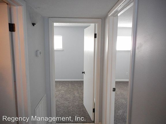 5th image of 327 E Eufaula St APT 11