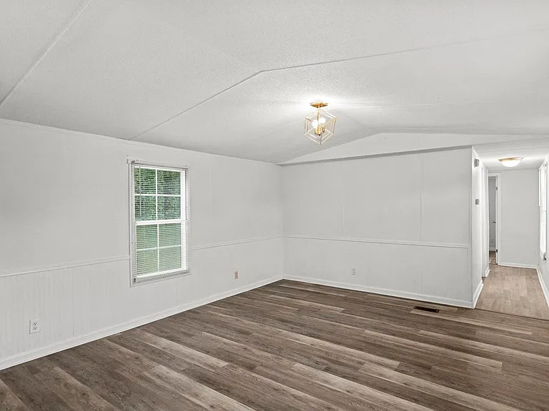 185 Justice Rd #4 — Photo 14